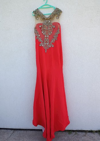 Nakışlı V Yaka Kırmızı Uzun Abiye Elbise - Görsel 4