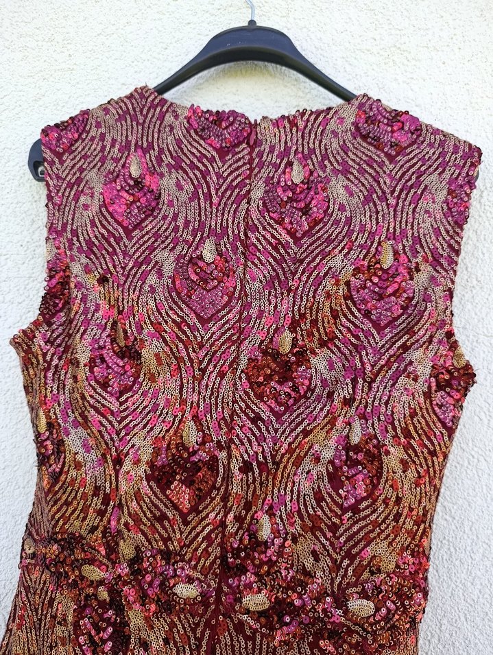 Bordo İşlemeli V Yaka Uzun Abiye Elbise - Görsel 5