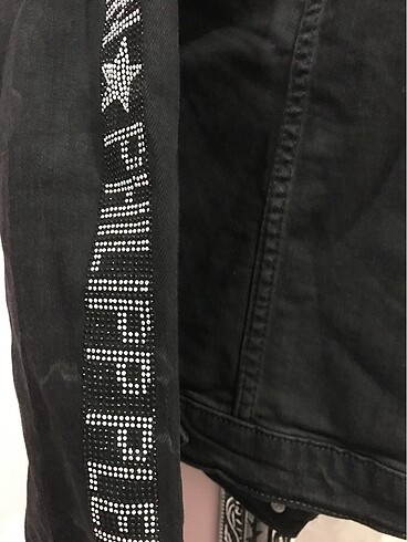 Philipp Plein Yeni etiketli mont