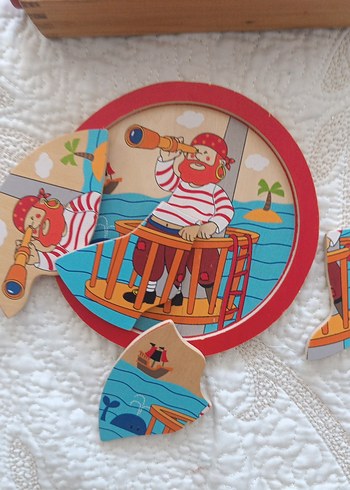 Renkli Ahşap Korsan Çocuk Puzzle ve ahşap tekerlekli oyuncak - Görsel 2