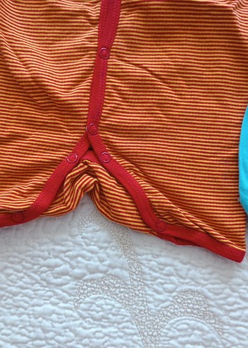 Renkli Nakışlı Kısa Kollu Bebek Tulumları 2 adet - Görsel 6