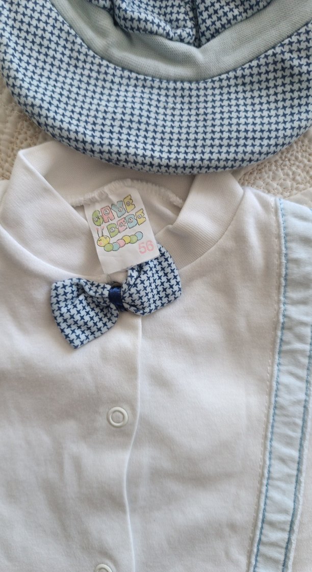 Düğmeli Beyaz Nakışlı Bebek Tulum - Görsel 2