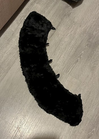 Diğer 3 Adet Kurk Boyun Yakaligi