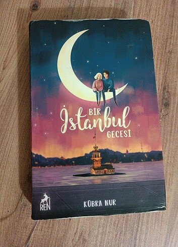Bir Istanbul Gecesi | Kübra Nur
