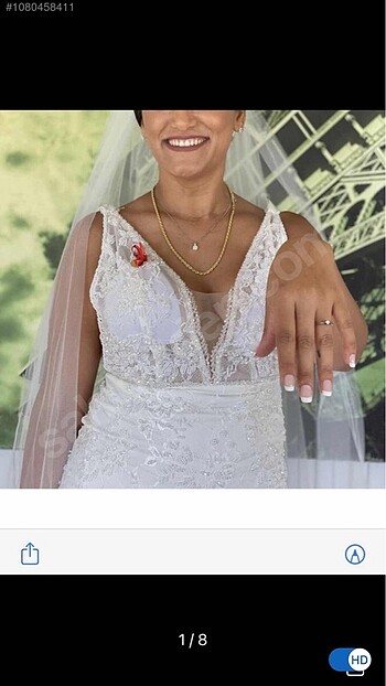 Balık model ama üzerine tülü takılarak helen olabilen gelinlik