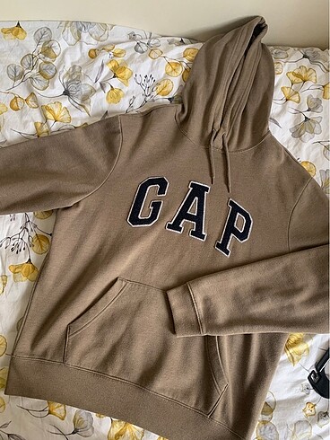 Gap Sweatshirt
