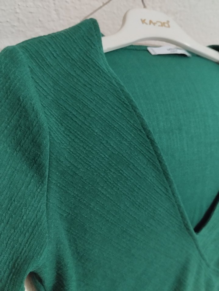 Yeşil V Yakalı Midi Triko Elbise - Görsel 4