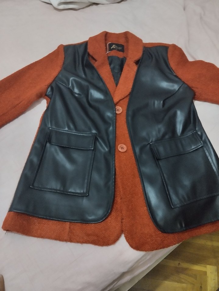 Düğmeli Kahverengi Deri Kadın Kaban - Görsel 5