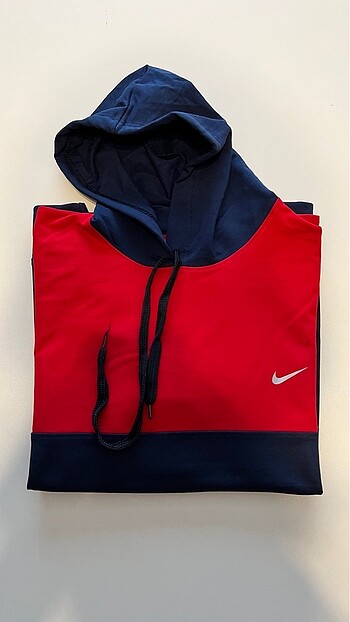Nike L