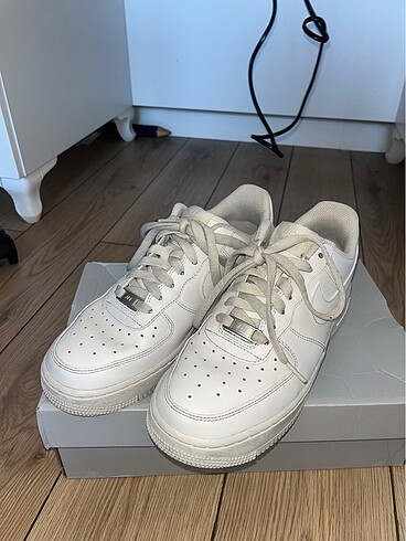39 Beden beyaz Renk Nike Air Force 1
