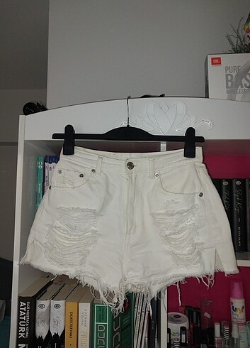 pull and bear beyaz sort