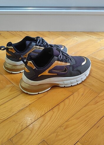 39 Beden NIKE 39 NUMARA YENİ 