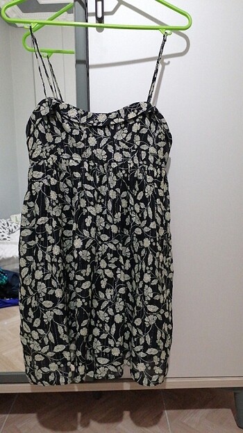Zara 1 defa girildi