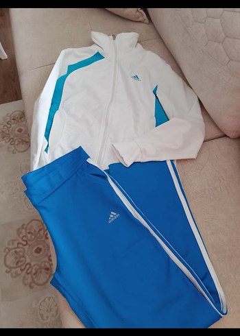Adidas orjinal Adidas Kadın Eşofman Takımı
