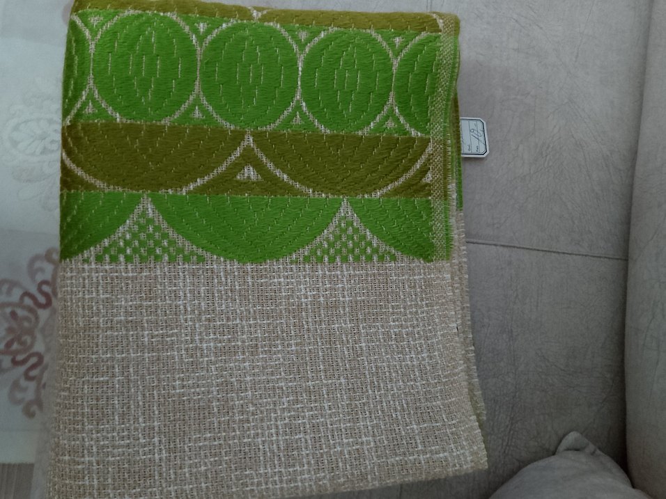 Yeşil Parlak Bohem Desenli kumaş - Görsel 3