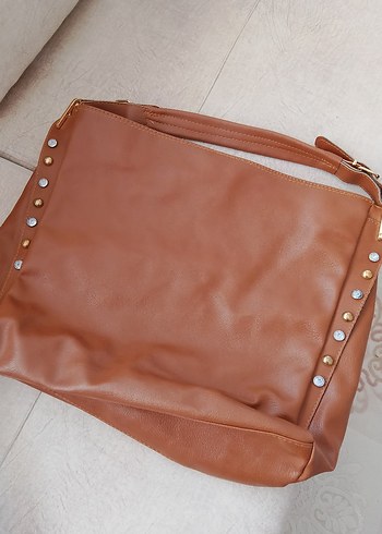 Deri Fermuarlı Kadın Çanta - Görsel 3