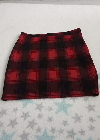 LC Waikiki Kırmızı Ekose Mini Etek