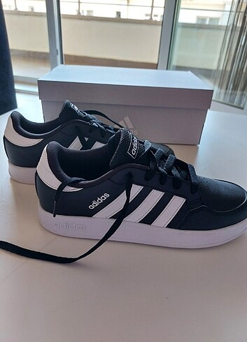 Adidas Kadın Spor Ayakkabı