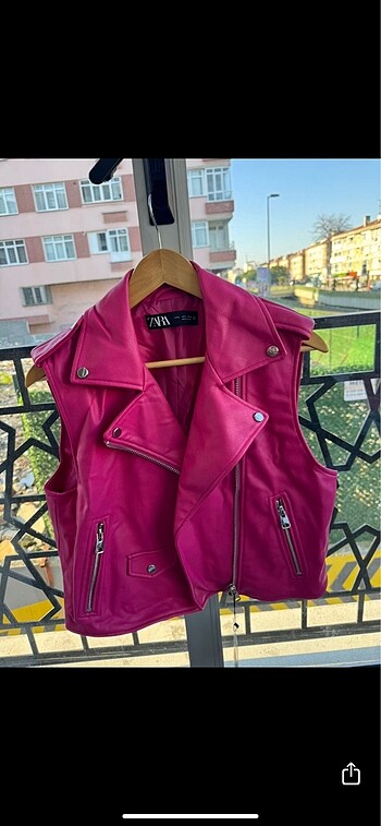 Zara Deri Yelek