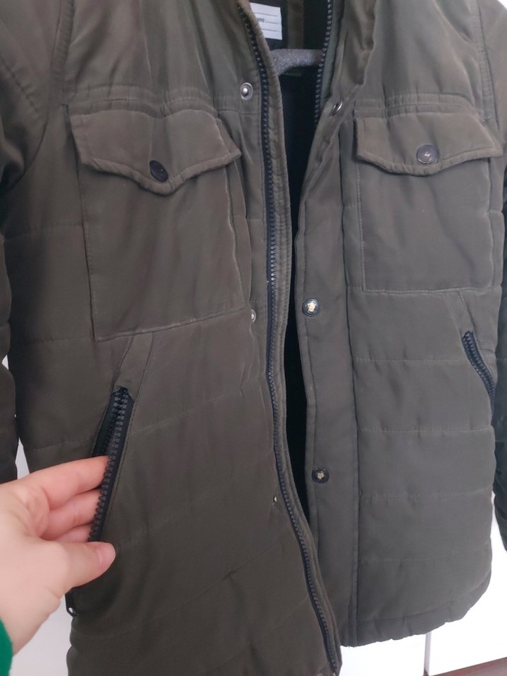 Düğmeli Kapüşonlu Erkek Kışlık Mont - Görsel 3