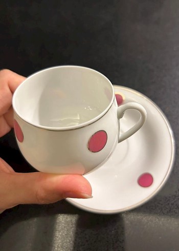 Beyaz Porselen Puanlı Fincan ve Tabağı - Görsel 3