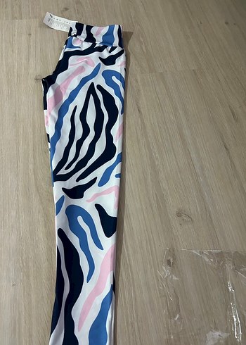 Pastel Renkli Zebra Desenli Kadın Tayt - Görsel 3