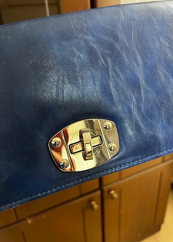 Mavi Vintage Deri Tokalı Kadın Portföy Çanta - Görsel 2