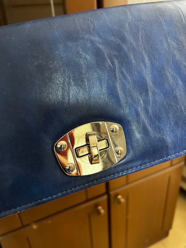 Mavi Vintage Deri Tokalı Kadın Portföy Çanta - Görsel 2