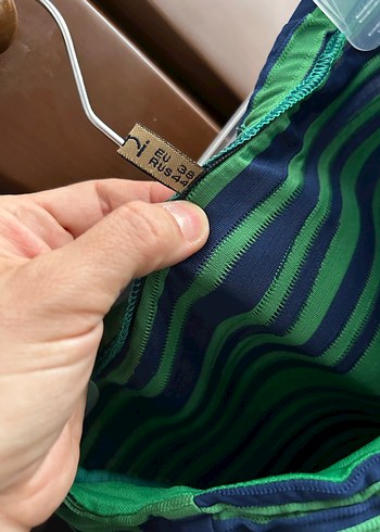 Yeşil Çizgili Straplez Midi Elbise - Görsel 3