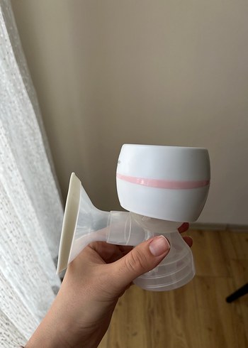 Pierre Cardin Beyaz Göğüs Pompası - Görsel 2