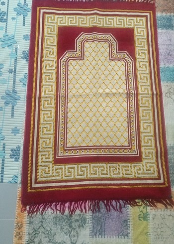halı sacede namazlık