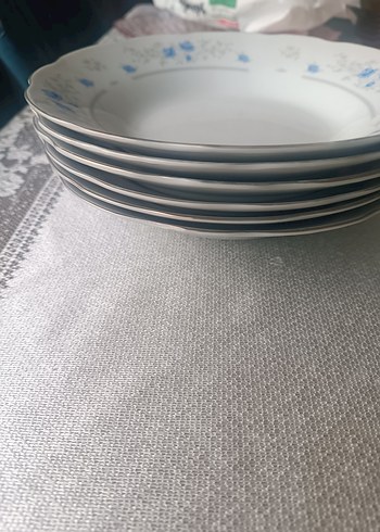 Beyaz ve gri desenli tabak seti 6 adet