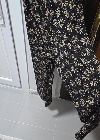 Siyah V Yaka Dantel Detaylı Uzun tulum - Görsel 5