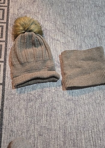 Gri Örgü Kadın Bere ve Boyunluk Seti - Görsel 3