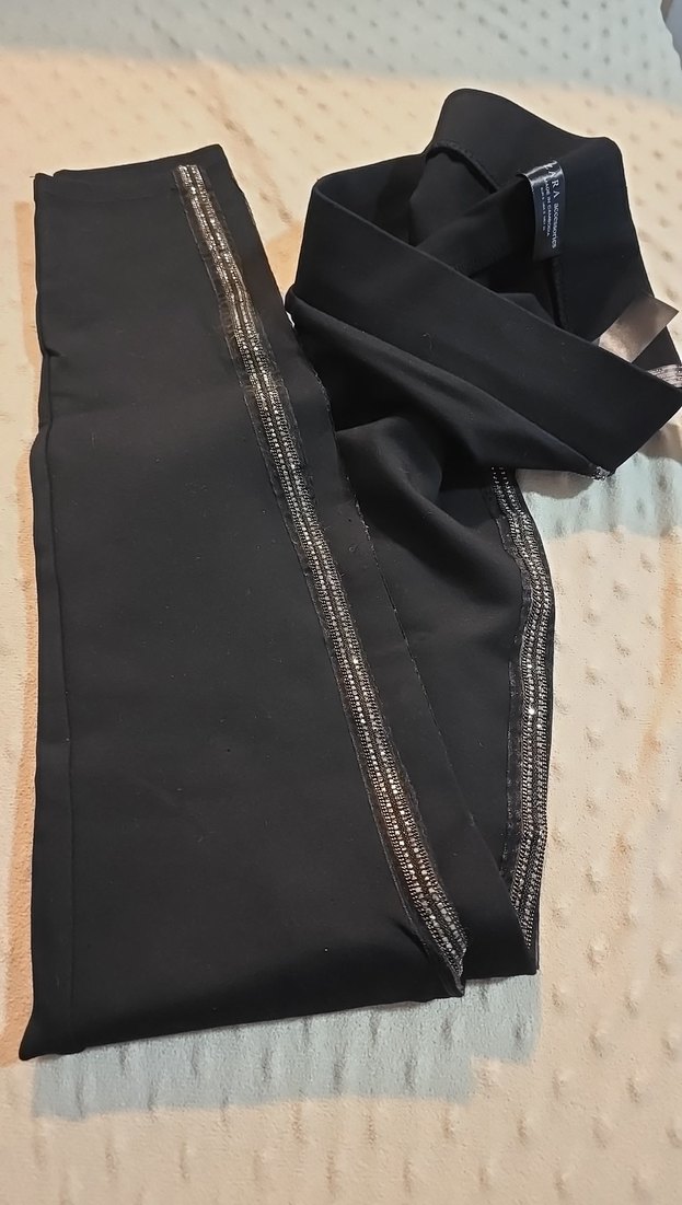 Siyah Gotik Fermuarlı Kadın Kumaş Pantolon - Görsel 2