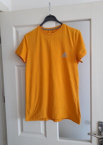 Adidas Kadın Sarı Kısa Kollu Tişört 4 adet tshirt