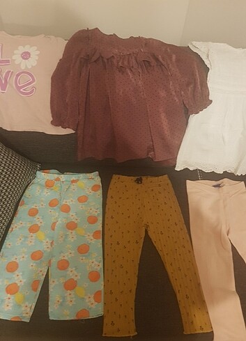 2 ve 3 yaş zara kız çocuk kıyafetleri Toplu fiyatıdır.