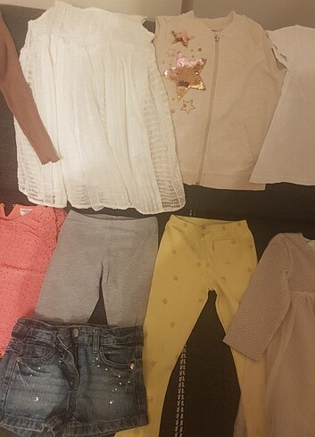 4 Yaş Beden Zara 3 ve 4 yaş kız çocuk kıyafetleri Toplu fiyatıdır.