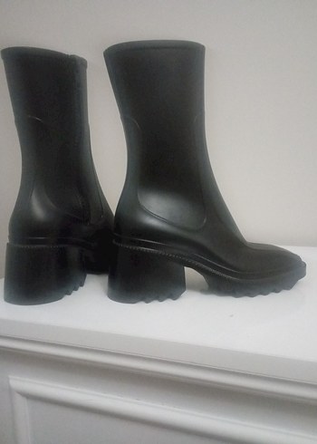 Siyah Fermuarlı Blok Topuklu Kadın Bot - Görsel 5