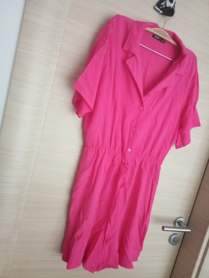 Düğmeli V Yakalı Pembe Kadın tulum - Görsel 4