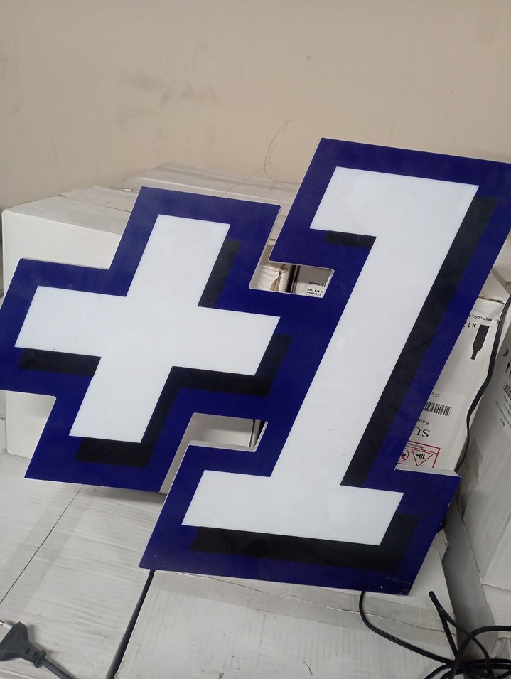 Mavi Işıklı +1 tabela - Görsel 4