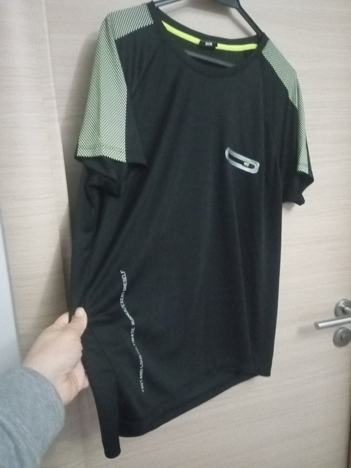 Siyah Spor Erkek Tişörtü, Kısa Kollu, Rahat Kesim - Görsel 4