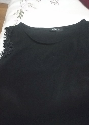 Siyah Kolsuz  Fırfırlı Bluz - Görsel 6