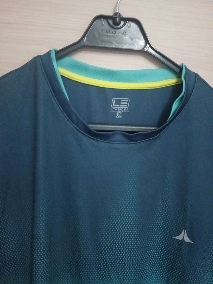 Mavi Kısa Kollu Bağlama Desenli Tişört - Görsel 4