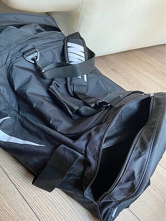  Beden siyah Renk Nike çanta
