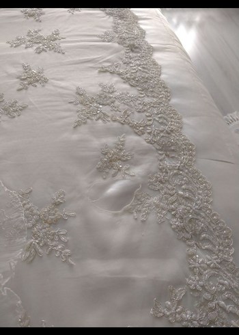 İşlemeli Beyaz Yatak Örtüsü - Görsel 8