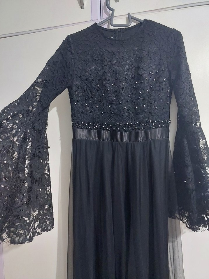 Dantel İşlemeli Siyah Uzun Kadın Abiye Elbise - Görsel 3