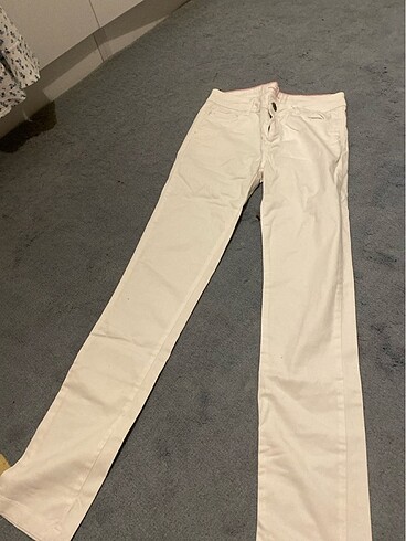 Beyaz sknny jeans