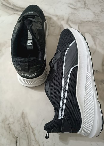 Erkek Siyah Beyaz Puma Spor Ayakkabı - Görsel 3