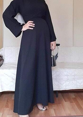 Önü bağlamı tesettür elbise